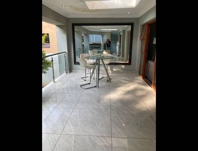 3 BEDROOM HOUSE FOR SALE IN KENSINGTON